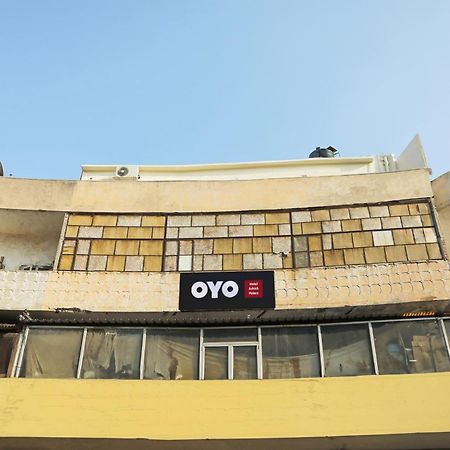Oyo Kashish Palace Нью-Дели Экстерьер фото
